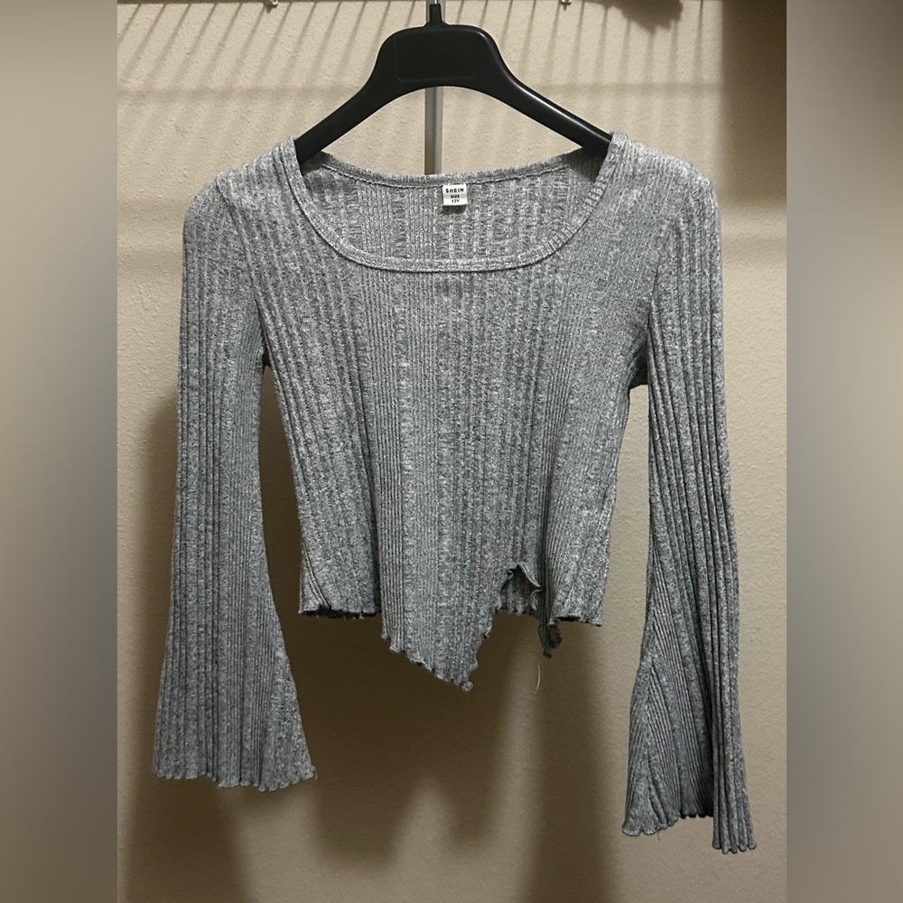 SHEIN Princess Polly grey long sleeves cropped top size 12
